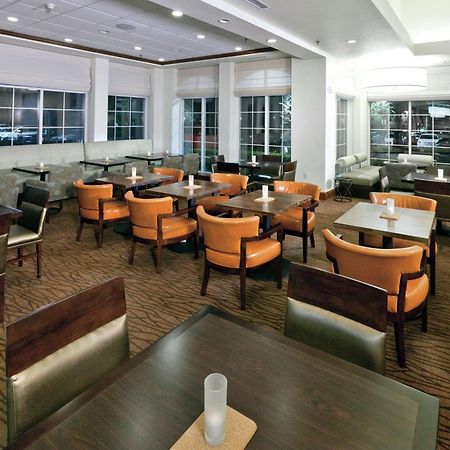 Hilton Garden Inn Ontario Rancho Cucamonga Dış mekan fotoğraf