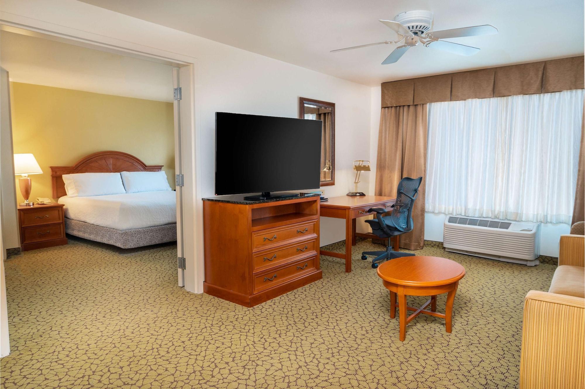 Hilton Garden Inn Ontario Rancho Cucamonga Dış mekan fotoğraf