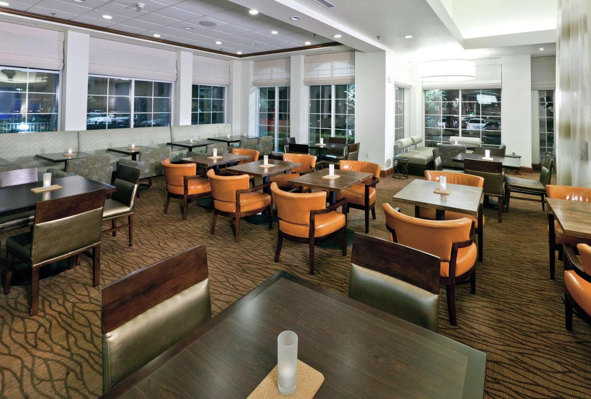 Hilton Garden Inn Ontario Rancho Cucamonga Dış mekan fotoğraf