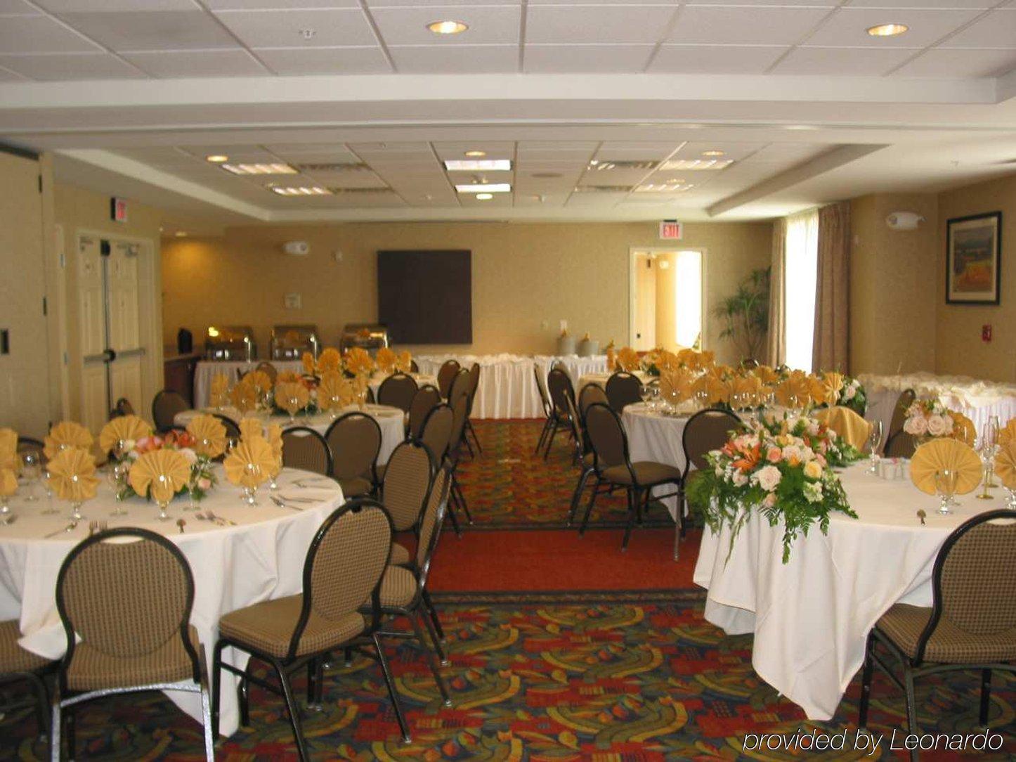 Hilton Garden Inn Ontario Rancho Cucamonga Konforlar fotoğraf