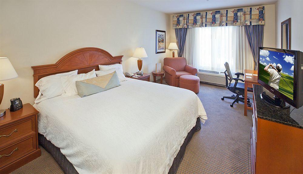 Hilton Garden Inn Ontario Rancho Cucamonga Oda fotoğraf
