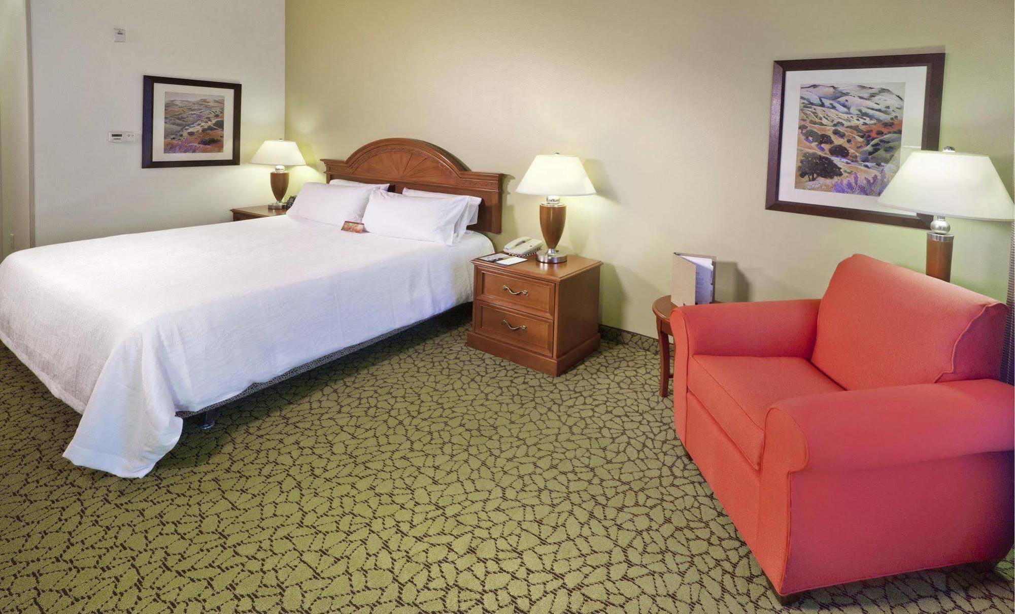Hilton Garden Inn Ontario Rancho Cucamonga Dış mekan fotoğraf